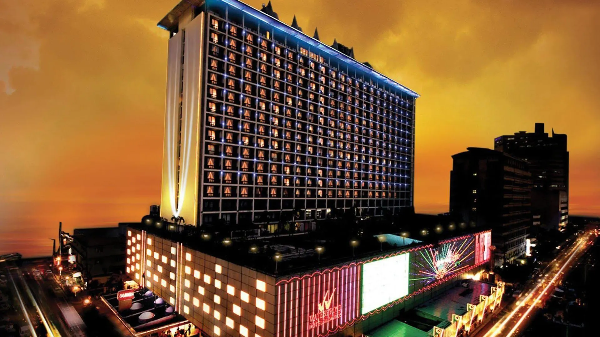 Manila Pavilion Hotel And Casino